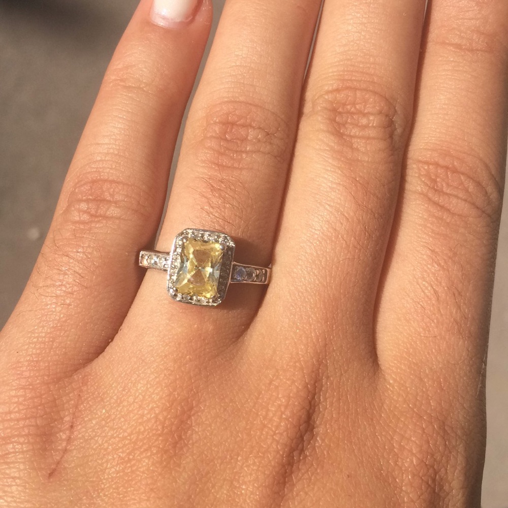Yellow Gemstone Sterling Silver Ring | size 10